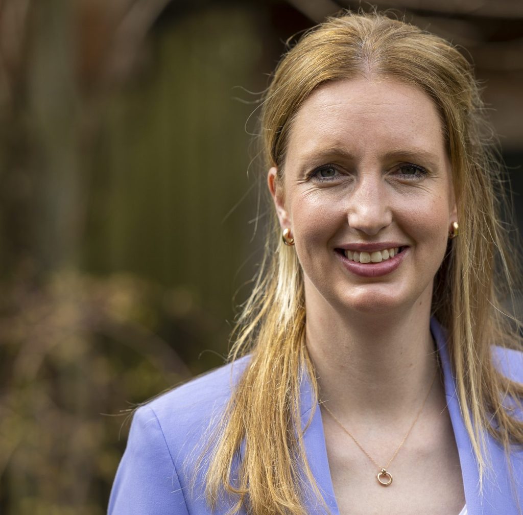 Laura Piebinga | LMJP Consulting | Interim professional in FMCG Marketing & Sales